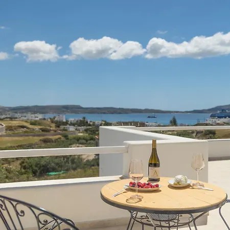 Harites Luxury Homes Adamantas (Milos)