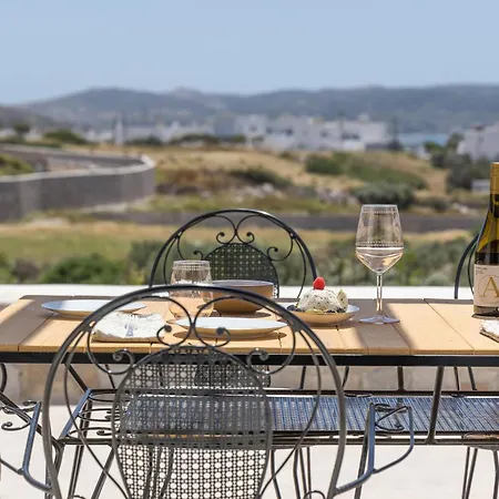 Harites Luxury Homes Adamantas (Milos)